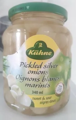 Oignons blancs marinés
