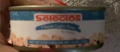 Chunk ligth tuna water