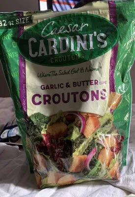Garlic & butter flavored croutons