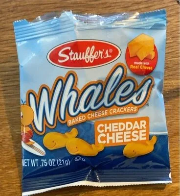 Whales baked cheese crackers