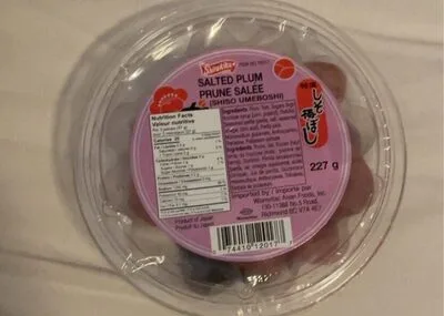 Salted plum prune salée