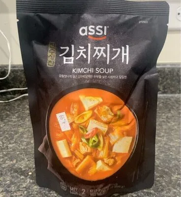 Kimchi soup