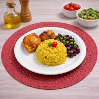 Galinhada, Arroz, Sobrecoxa Assada, Beterraba e Ervilha no vapor : 350_g