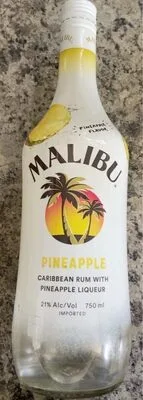 PINEAPPLE caribbean rum with pineapple liquor