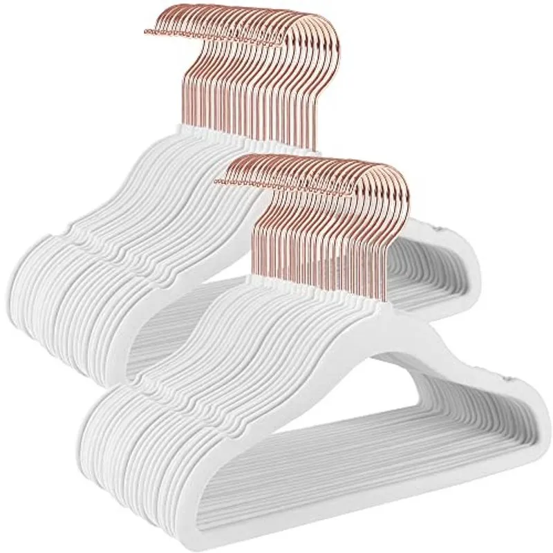 Songmics Baby Hangers Pack de 50, Cabides infantis para armário com ganchos de ouro rosa, cabides de veludo premium para berçário, cabides antiderrapantes, UCRF027W01 branco
