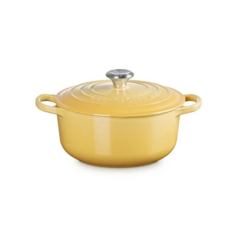 PANELA REDONDA LE CREUSET 24CM SIGNATURE FERRO ESMALTADO CAMOMILLE 21177240074430