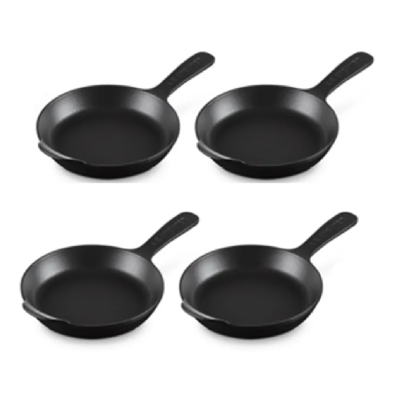 CONJUNTO 4 MINI SKILLET LE CREUSET GOURMAND 16CM EM FERRO FUNDIDO BLACK MATTE 20505160000425