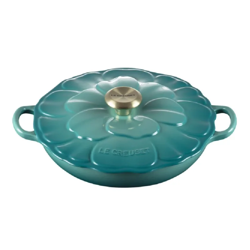 CACAROLA BUFFET LE CREUSET SIGNATURE PETAL 26CM PUXADOR DOURADO FERRO FUNDIDO BLEU RIVIERA 21964260994450