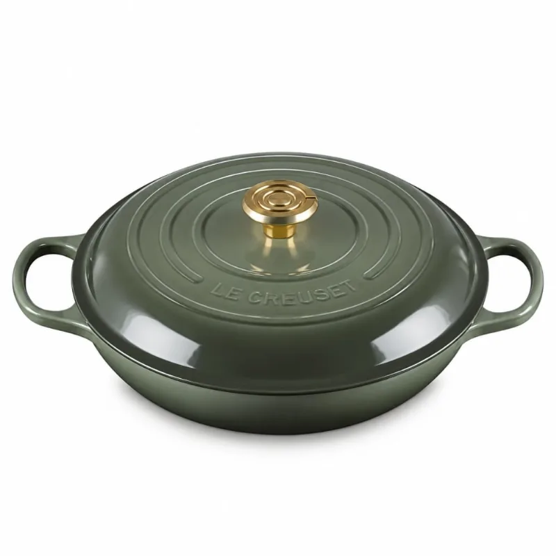 CAÇAROLA BUFFET LE CREUSET SIGNATURE 30CM PUXADOR CENTENARIO EM FERRO FUNDIDO THYME 21180301734479