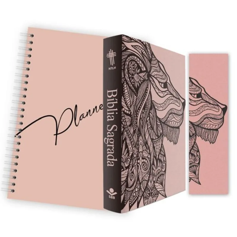 LEÃO ROSA - KIT - PLANNER CAPA LISA + BÍBLIA CAPA DURA NTLH + MARCA PÁGINA