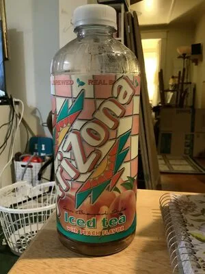 Sun brewed style iced tea with peach flavor