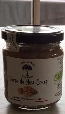 Purée de noix crues