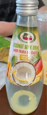 Coconut milk drink with nato de coco