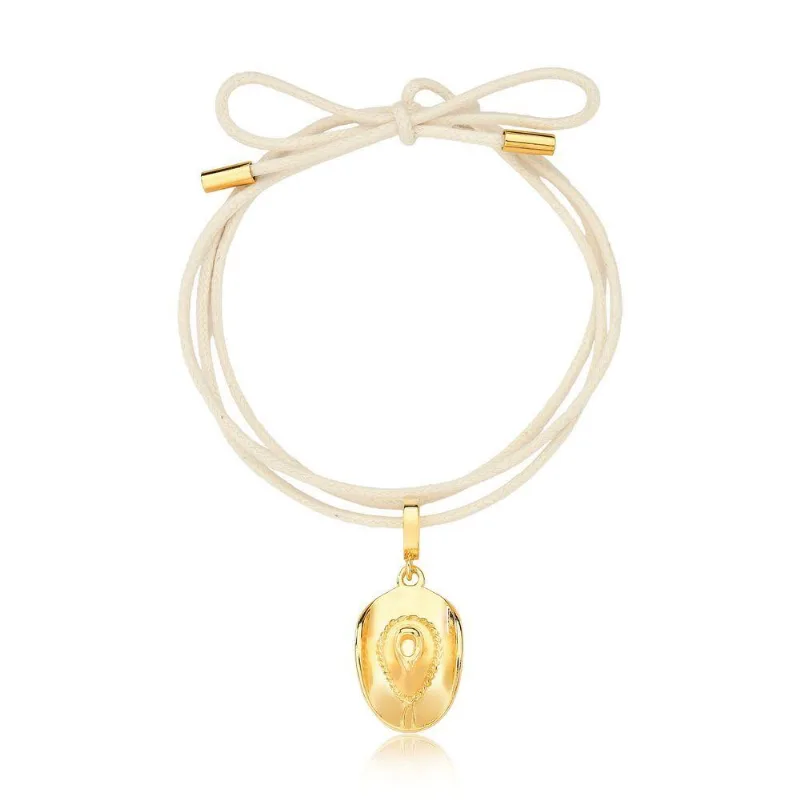 Cordão De Algodão Com Pingente Chapéu Revestido Em Ouro