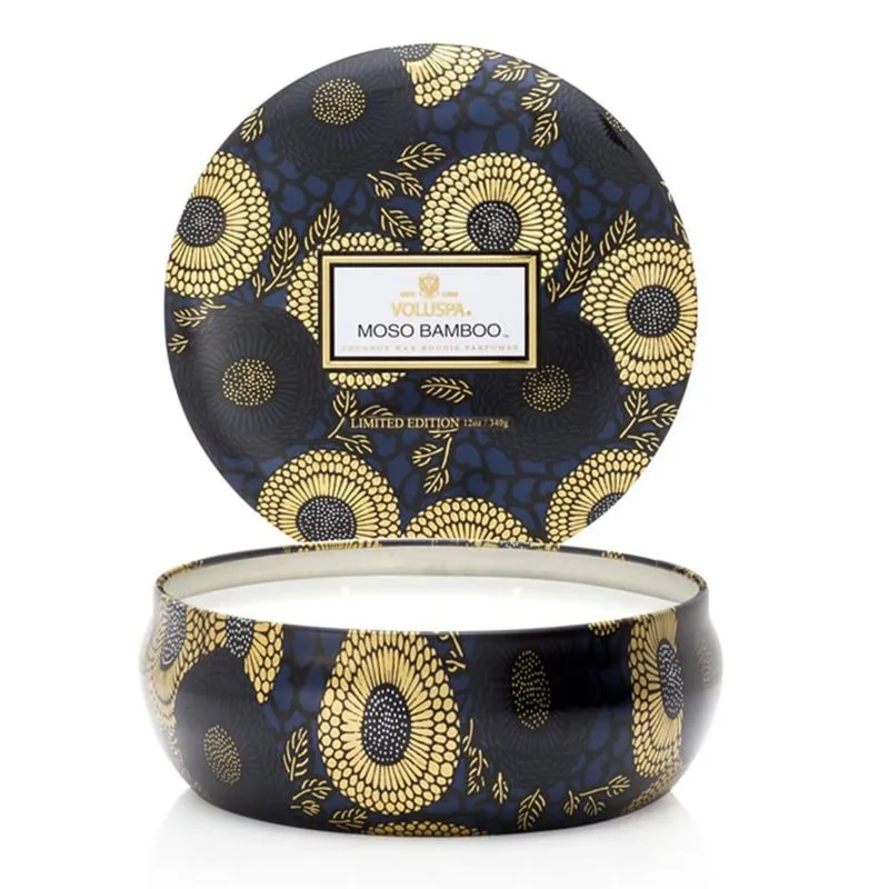 Vela Moso Bamboo Coleção Japonica 3 Pavios Lata Relevo 60 Horas Voluspa