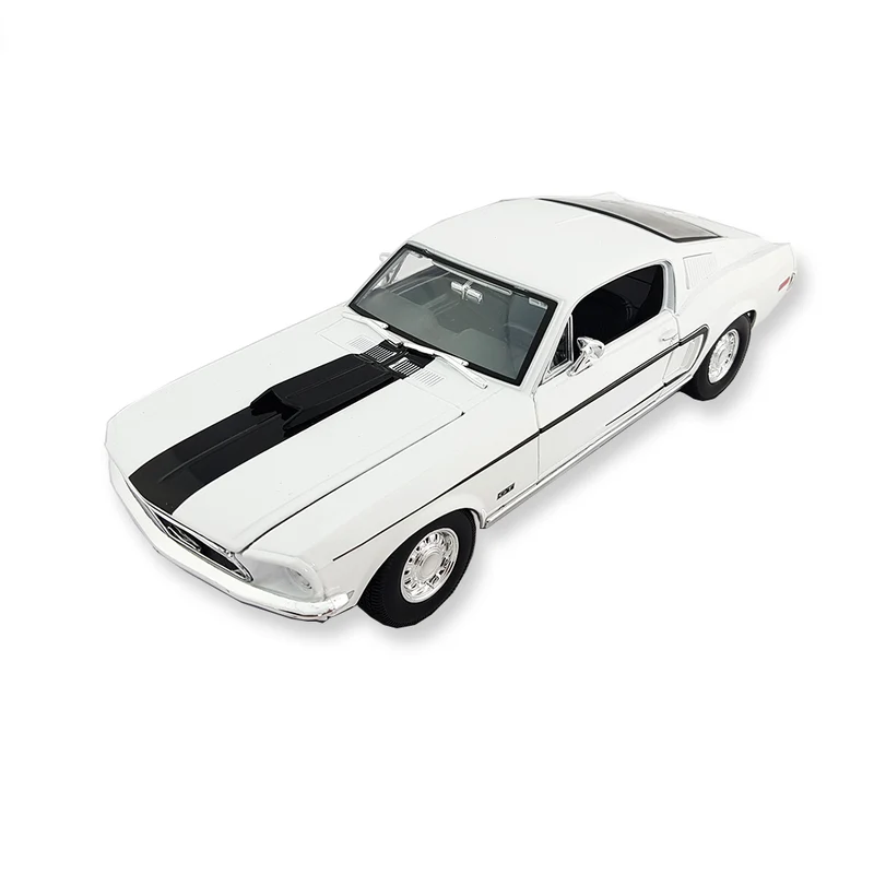 Maisto Licensed 1:18 Scale Ford Mustang GR Cobra Jet FB 1968 Diecast Model Car White Above Toys