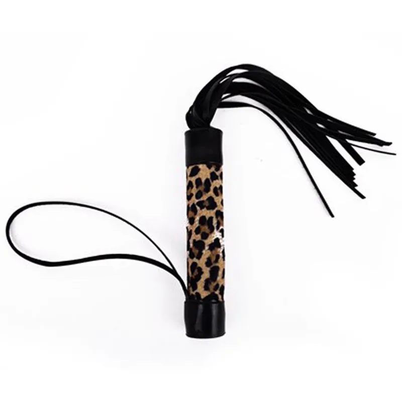 Chicote com Estampa de Pelúcia em Onça 20cm Dominatrixxx