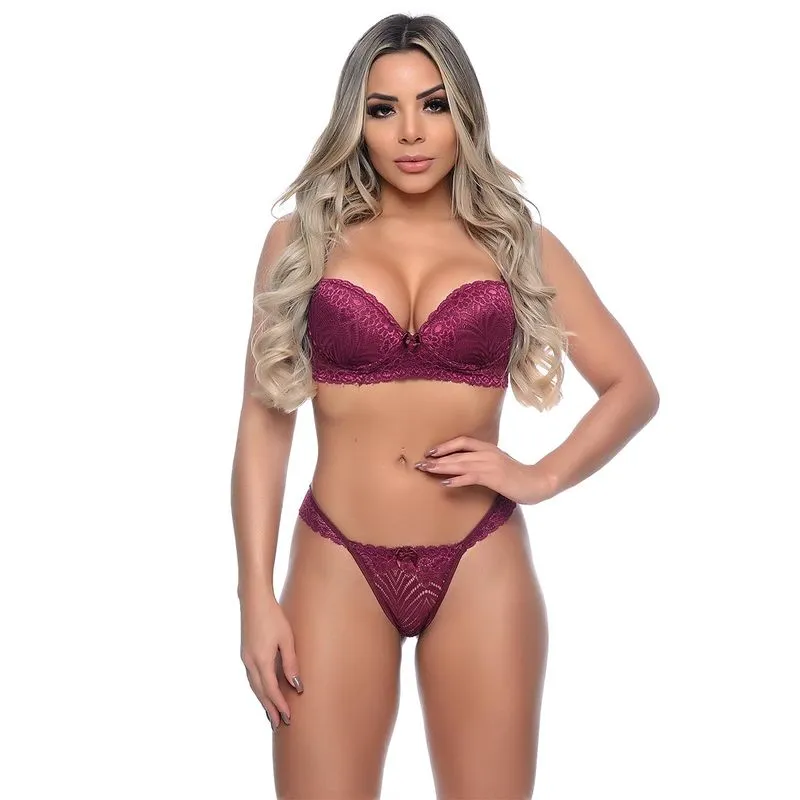 Conjunto Nanda com Detalhes em Renda com Bojo Patitex