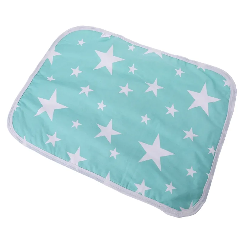 Baby Changing Pad Dobrável Stroller Fralda Reusable Colchão 35x45cm - Estrelas Verdes