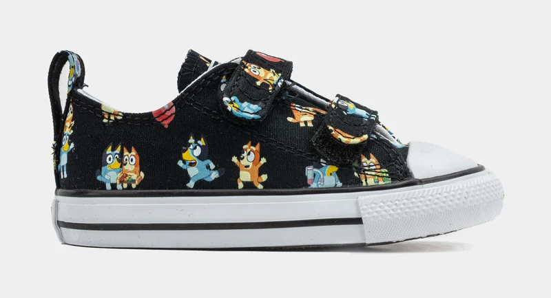 Chuck Taylor All Star Low Bluey Infant Toddler Lifestyle Shoes (Black/Blue) 10C