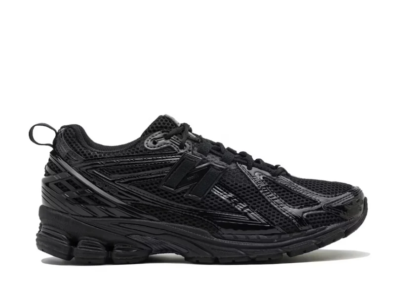 New Balance 1906R Black Patent 43 EU