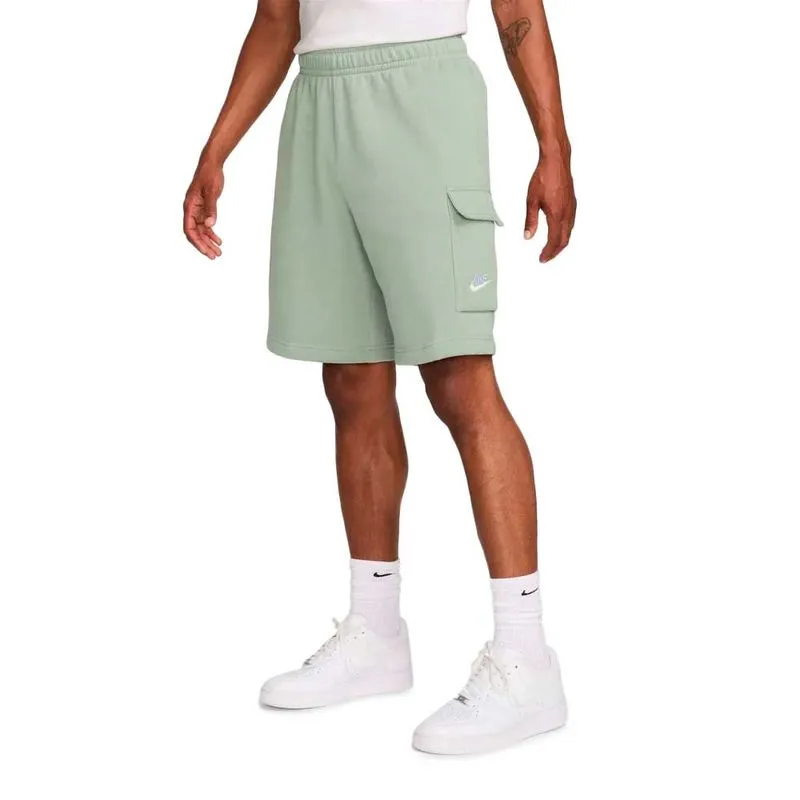 Bermuda Nike Sportswear Club Talle: XL - Color: Verde
