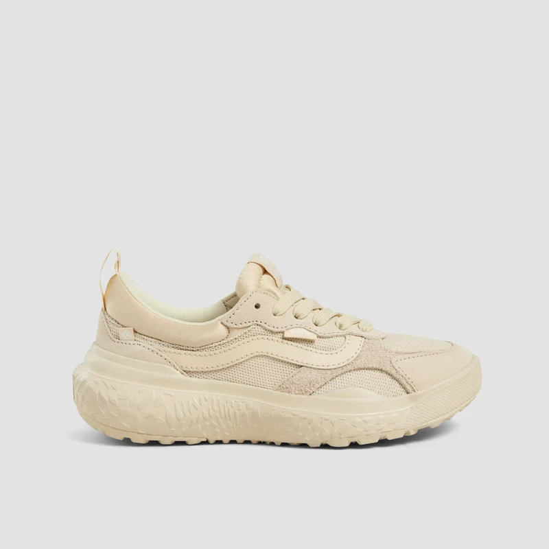 Vans MTE Ultrarange Neo VR3 Shoes - Cream 5.5uk / Cream