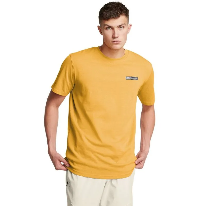 Camiseta Sportstyle Masculina Under Armour Heavyweight Label M / Amarelo