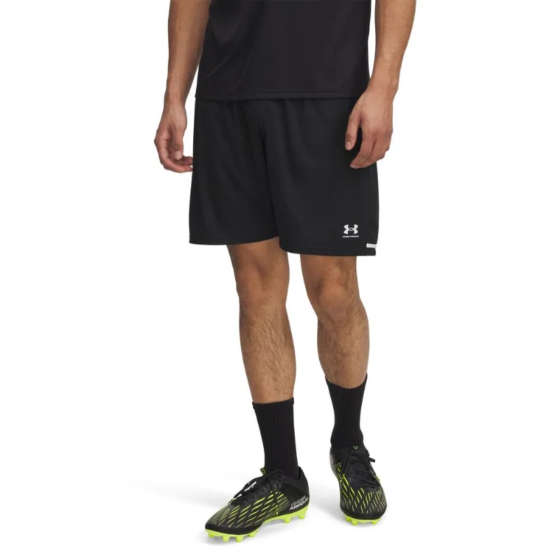 Shorts de Futebol Under Armour Challenger Team P Preto