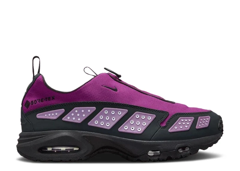 Nike Air Max Sunder Gore-Tex Bold Berry 38.5 EU