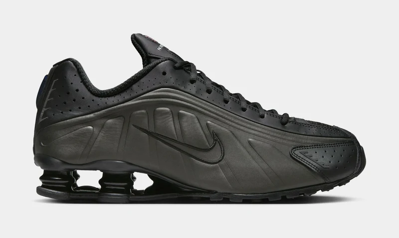 Shox R4 Mens Running Shoes (Black) 6