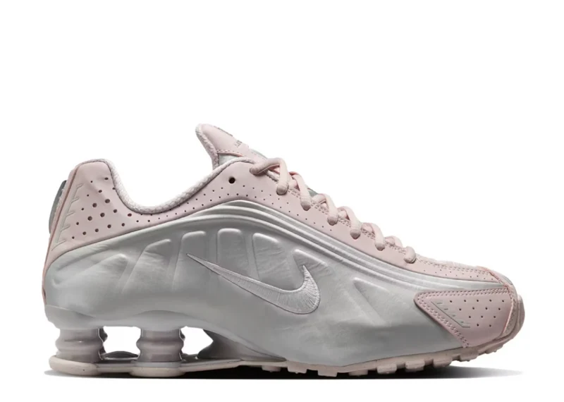 Nike Shox R4 Barely Rose Metallic Platinum 38 EU