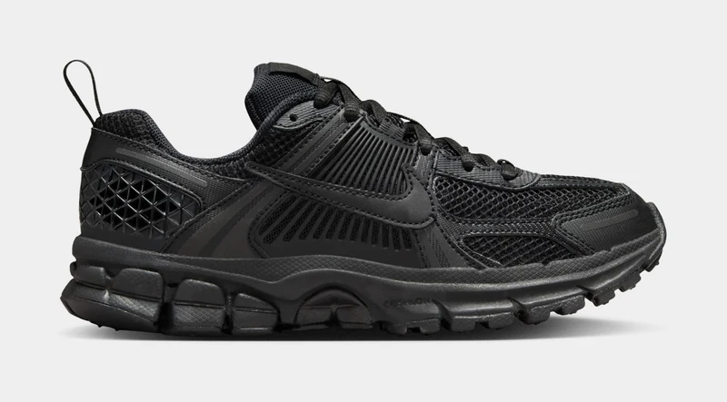 Vomero 5 Grade School Running Shoes (Black/Black) 4Y