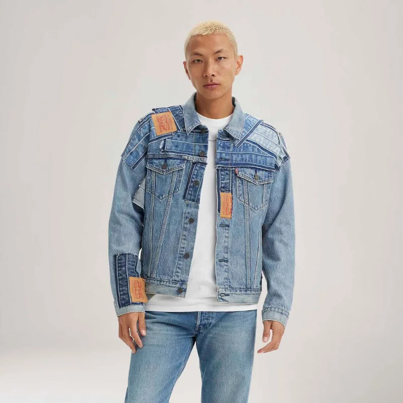 Jaqueta Levi's® The Trucker Lavagem Média com Patches - XXL USA | EGG BR