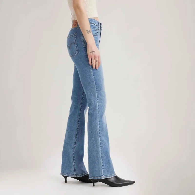 Calça Jeans Levi's® 725® High Rise Bootcut Lavagem Média - 26X34 USA | 37 BR