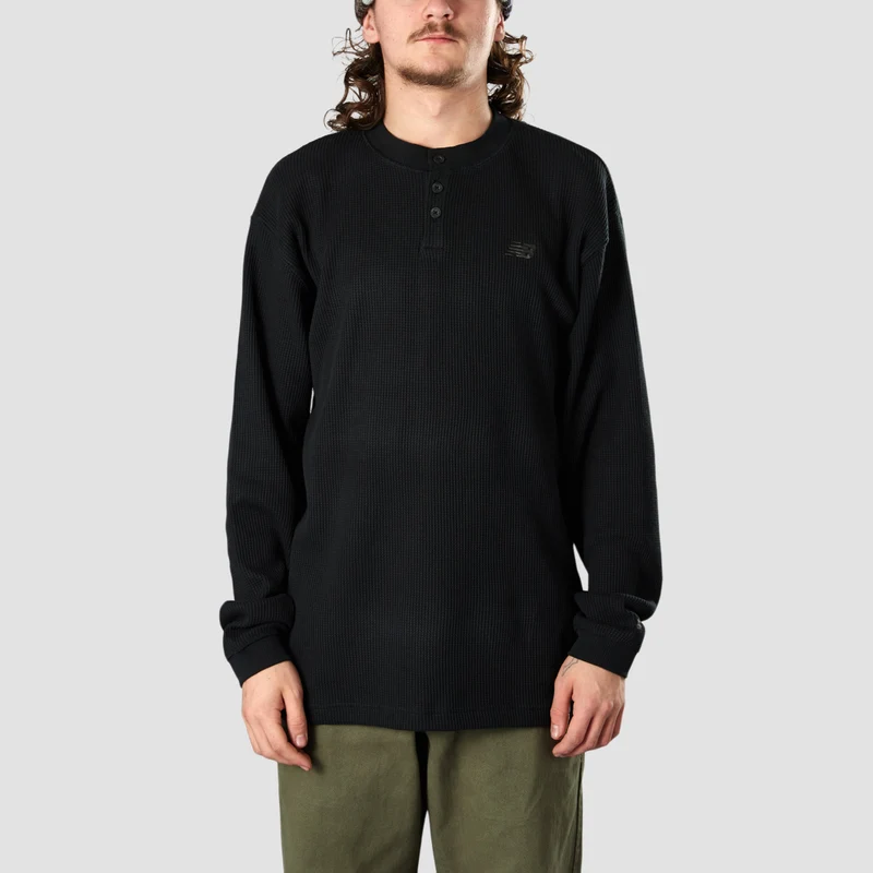New Balance Waffle Knit Longsleeve Henley T-Shirt Black Medium / Black