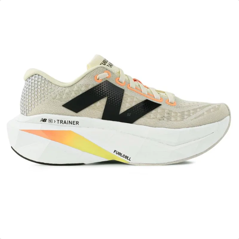 Tênis New Balance FuelCell Supercomp Trainer v3 Feminino 39 / Bege / Preto