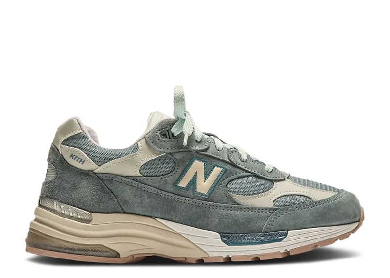 New Balance 992 MiUSA Kith Osaka Pack 39.5 EU