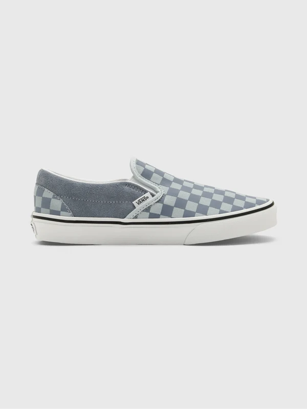 Vans Women's Classic Slip-On Shoe 6 / BLUE CHECK