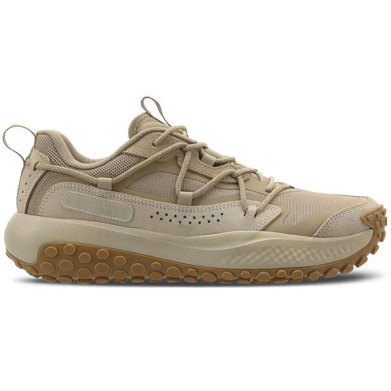 Tênis Sportstyle Under Armour Charged Emerge 41 Bege