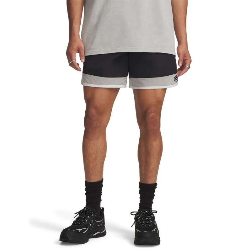 Shorts Sporstyle Under Armour Icon Woven Track P-Preto