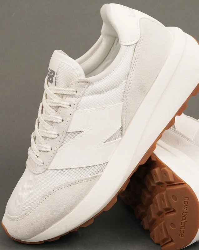 New Balance 370 Trainers Sea Salt/Reflection 10
