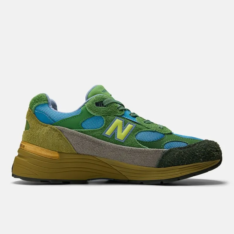 Tênis New Balance 992 Salehe Bembury Unisex 42