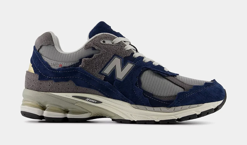 M2002D Mens Running Shoes (Navy/Raincloud) 6.5