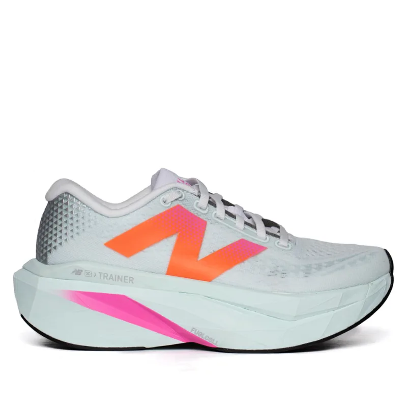 Tênis Feminino New Balance FuelCell V3 Verde Claro/Rosa - 39