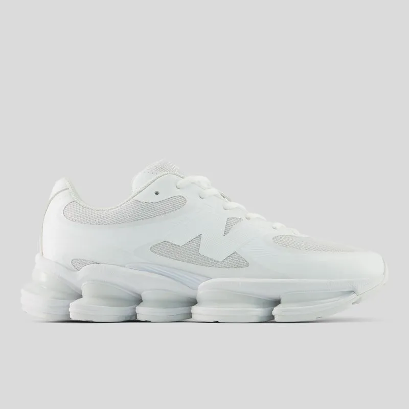 Tênis New Balance 2000 Abzorb Unissex 43