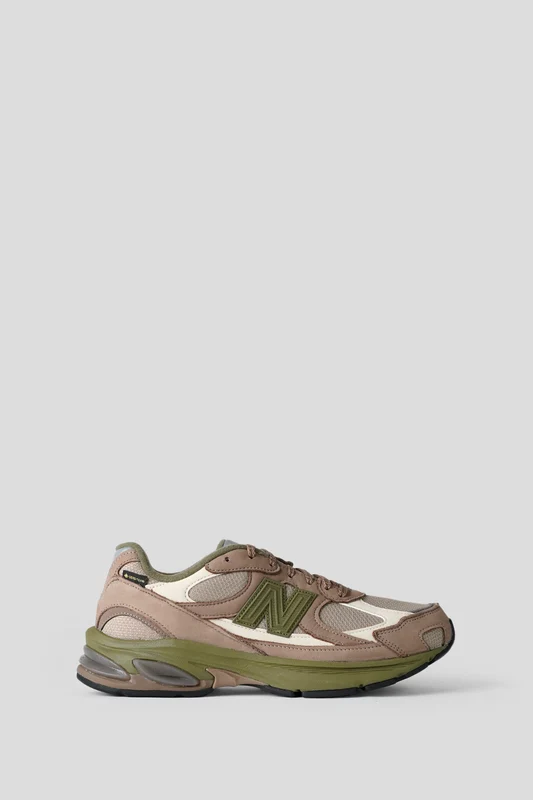 SNEAKERS 2010 GORE-TEX LIGHT MUSHROOM ET TIMBERWOLF 40