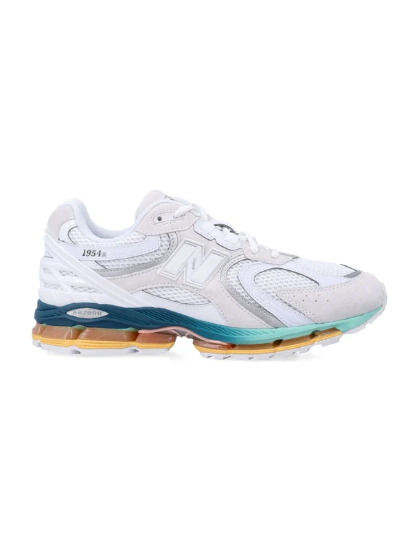New Balance Sneakers 10+