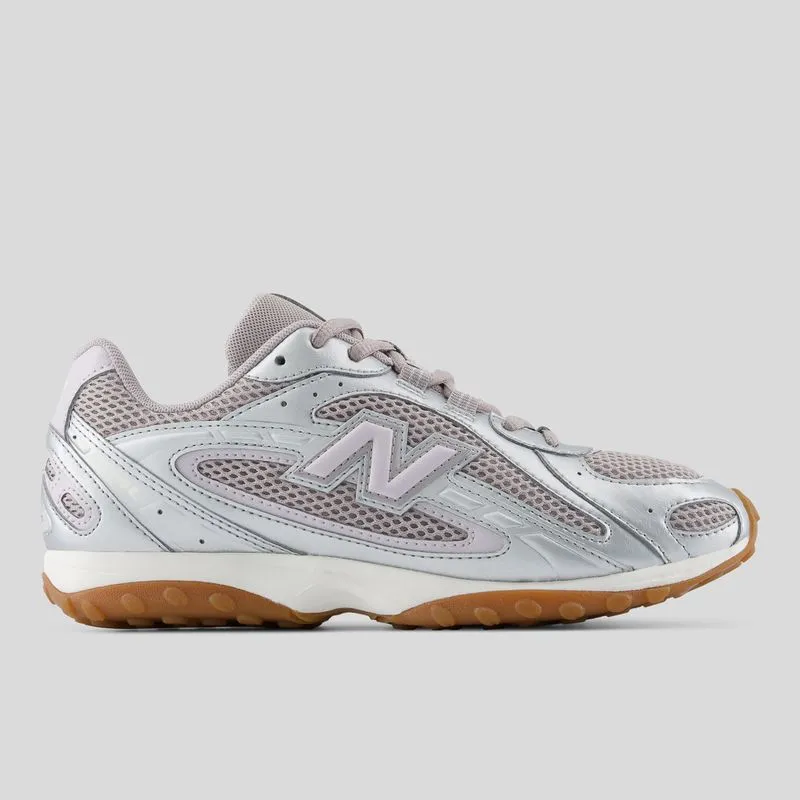 Tênis New Balance 204l Unissex 43