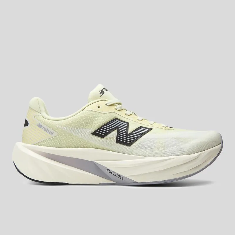 Tênis New Balance Fuelcell Rebel V5 Masculino 47